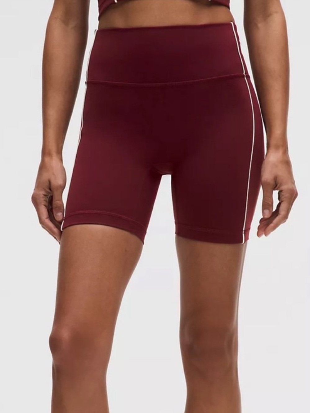 Lululemon Wunder Train no-lined Piped Shorts